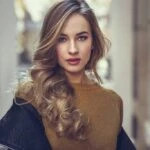 Елена​
