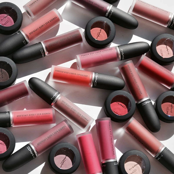 MAC Powder Kiss Жидкая Помада для Губ 9 мл 2