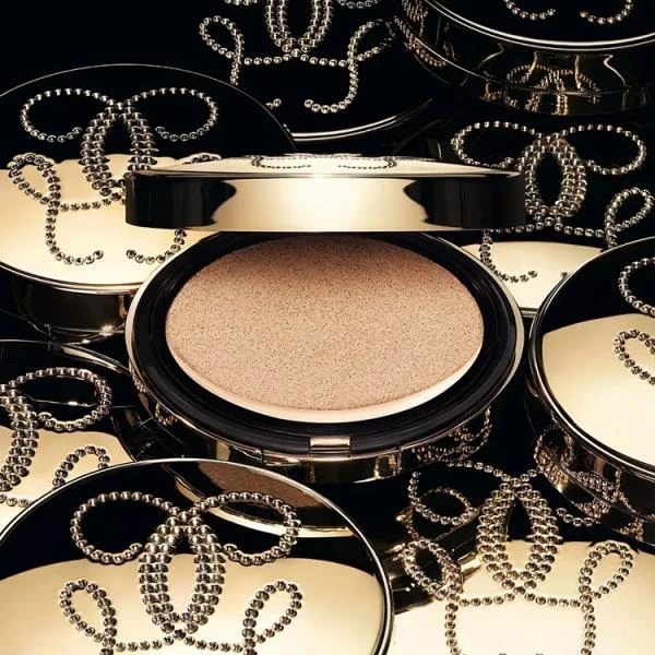 Тональное средство для лица SPF 40 GUERLAIN PARURE GOLD CUSHION 14.5г 01